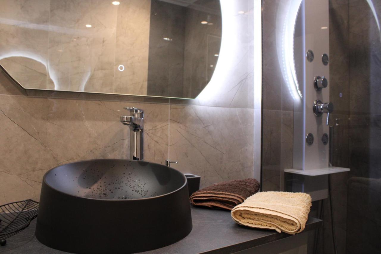 Maison privative SPA Jacuzzi Sauna Salle de jeux Weitbruch Extérieur photo