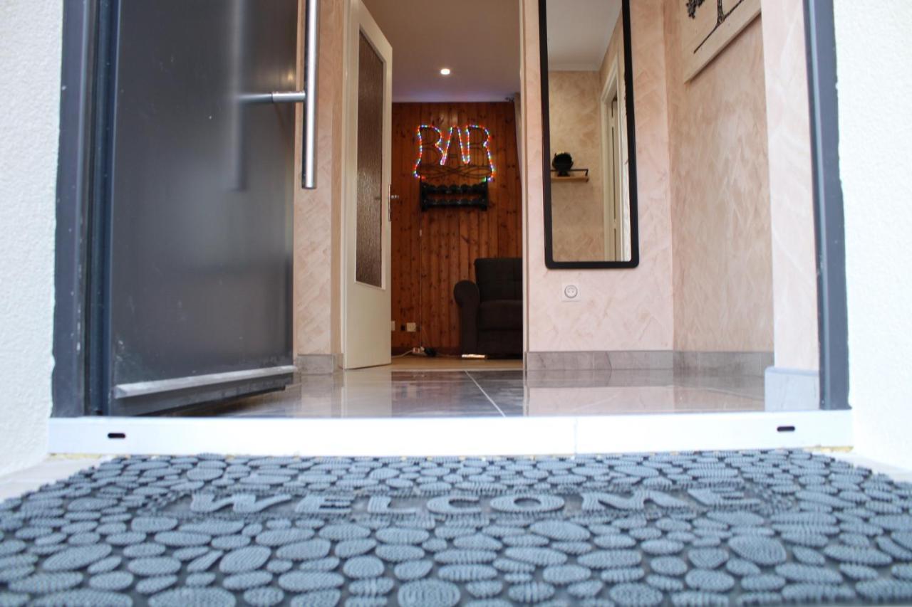 Maison privative SPA Jacuzzi Sauna Salle de jeux Weitbruch Extérieur photo